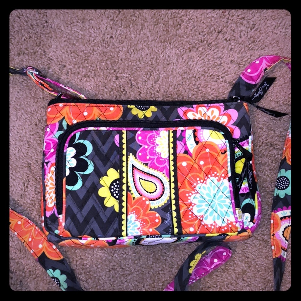 Used Vera Bradley crossbody bag